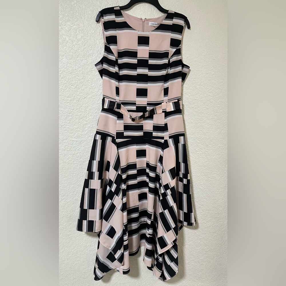 Calvin Klein Black and Cream Geometric Midi Dress